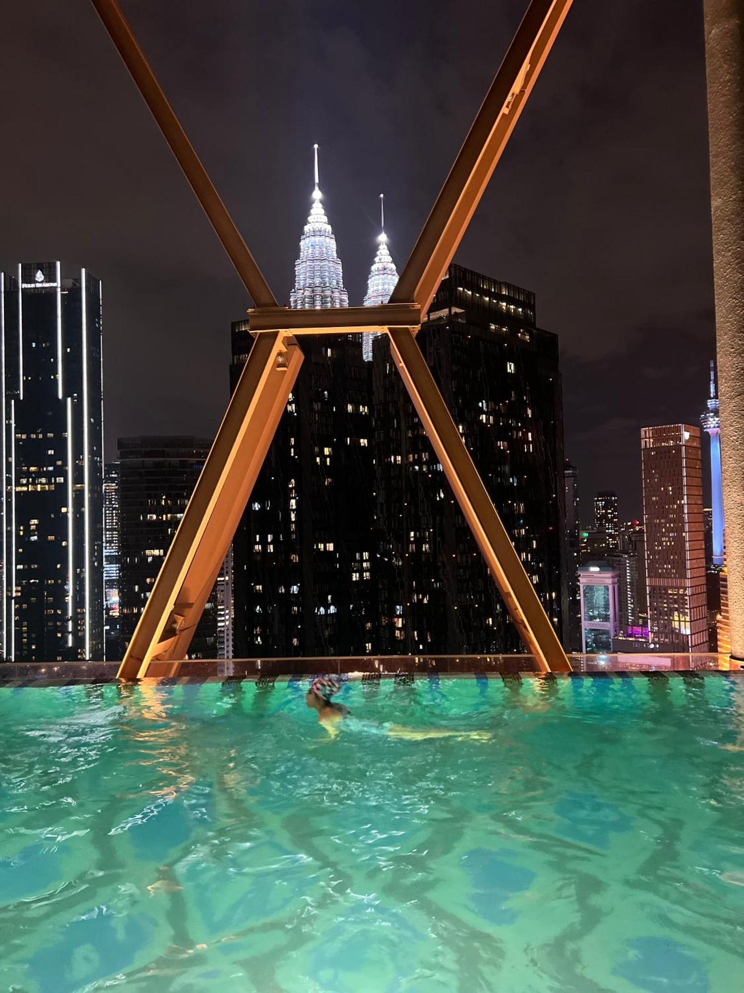 Scarletz Suites Kuala Lumpur By City Center Eksteriør billede